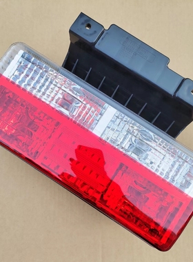 新款东风多利卡尾灯总成D5 D6 D7 D8 凯普特 福瑞卡后尾灯转向灯