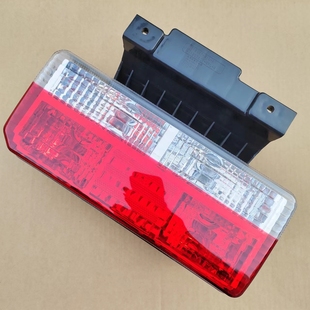 新款东风多利卡尾灯总成D5 D6 D7 D8 凯普特 福瑞卡后尾灯转向灯