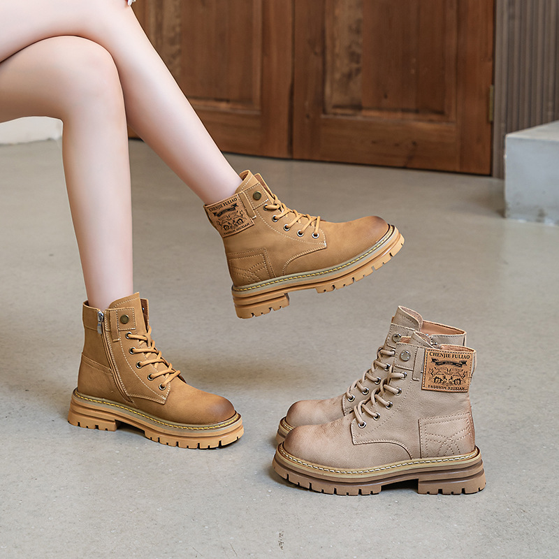 马丁靴女英伦真皮短靴厚底牛仔靴