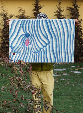 TRIPPY原创设计 可爱ins风卡通简约小狗 蓝白色条纹 仿羊绒地毯