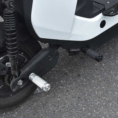 电动车改装配件后脚踏脚蹬九号