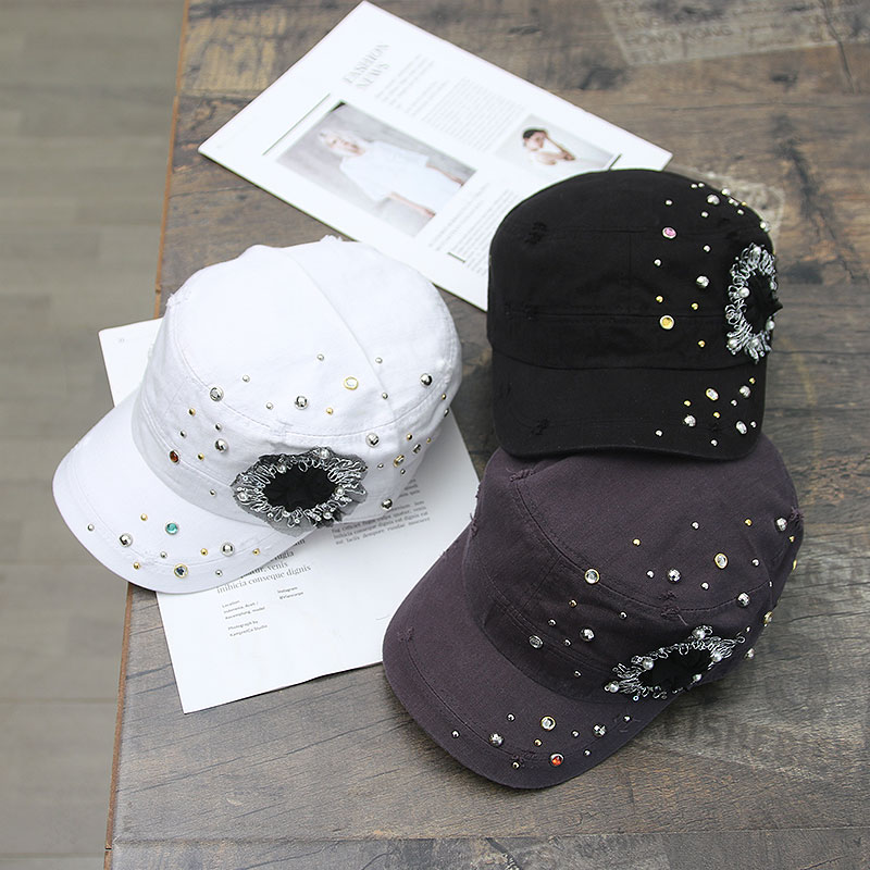 韩国代购花朵遮阳鸭舌帽子女士春夏时尚休闲水钻铆钉帽平顶帽潮流