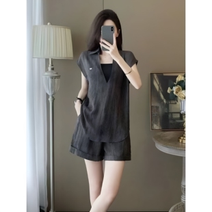 大码女装胖mm夏装新款短裤两件套胖妹妹遮肚显瘦套装遮肉减龄26潮