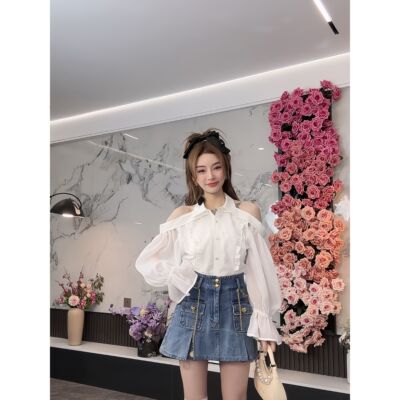 【磊磊】千金风露肩白色衬衫2411