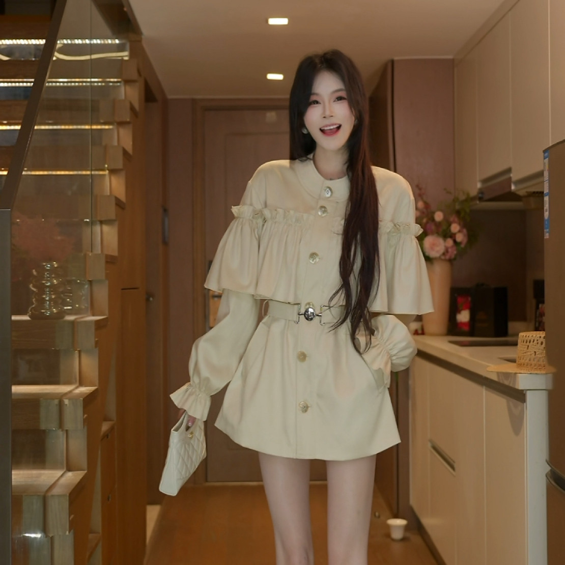磊磊【青春的一盏灯】 风衣 立领抽褶廓形风衣外套女6767