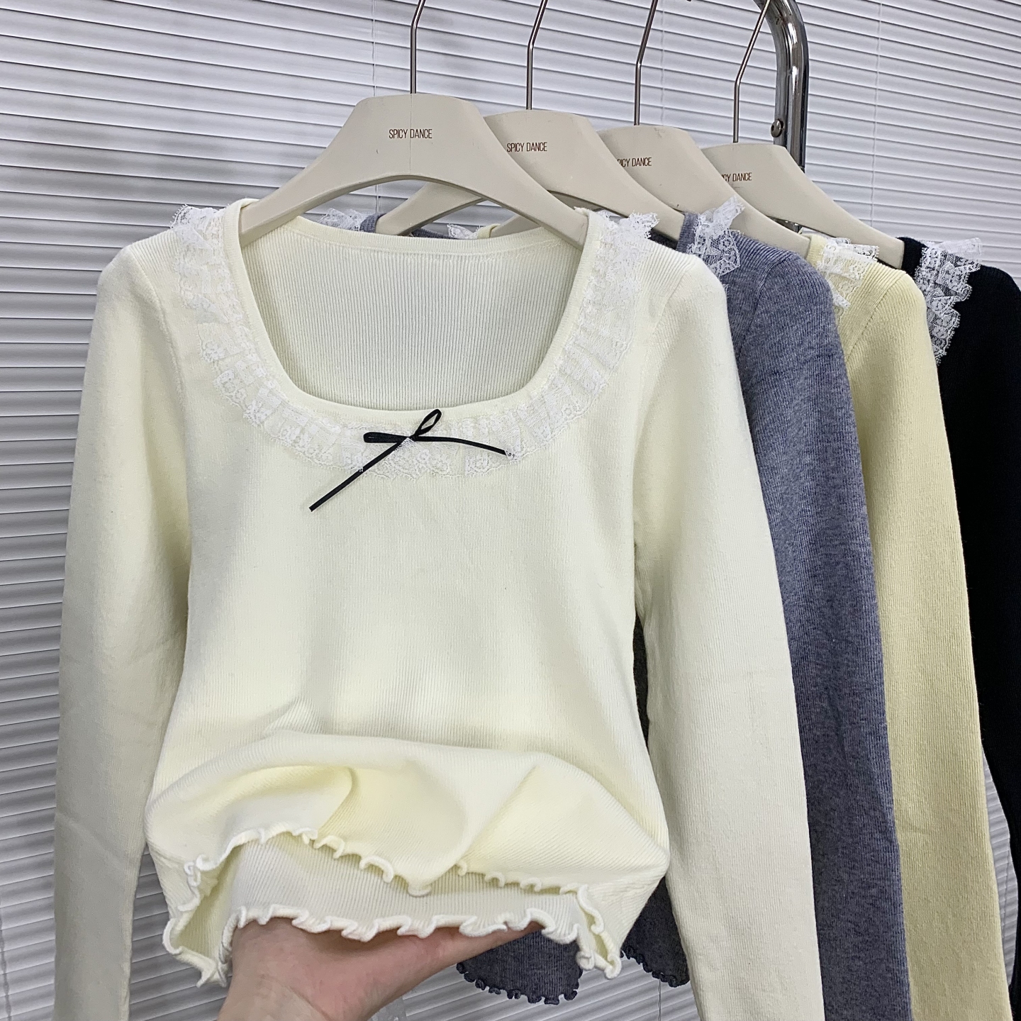 纯欲蕾丝内搭针织打底衫女秋冬