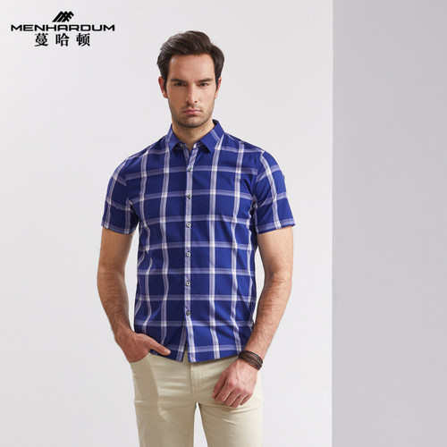 蔓哈顿夏季新款上班透气格子衬衫