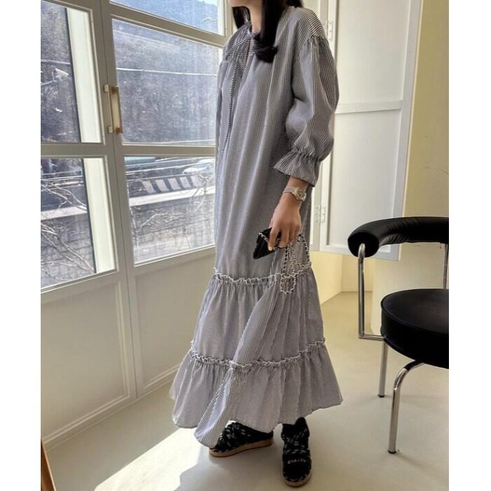 日韩chic2026秋季新品复古甜美减龄长款中长款甜美气质显瘦连衣裙