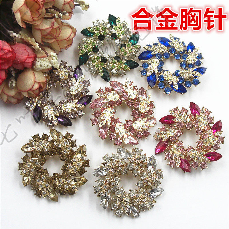 52mm韩版胸花饰品闪亮水钻水晶紫荆花女性圆环胸针镶钻钻盘七叶草