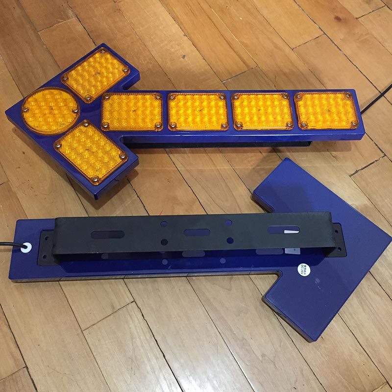 洒水车清扫车led车载导向24v诱导灯12vled箭头指示灯