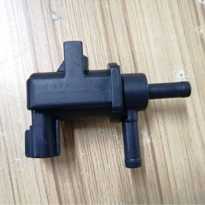 BAIXINDE 汽车配件现货 电磁阀90910-12272