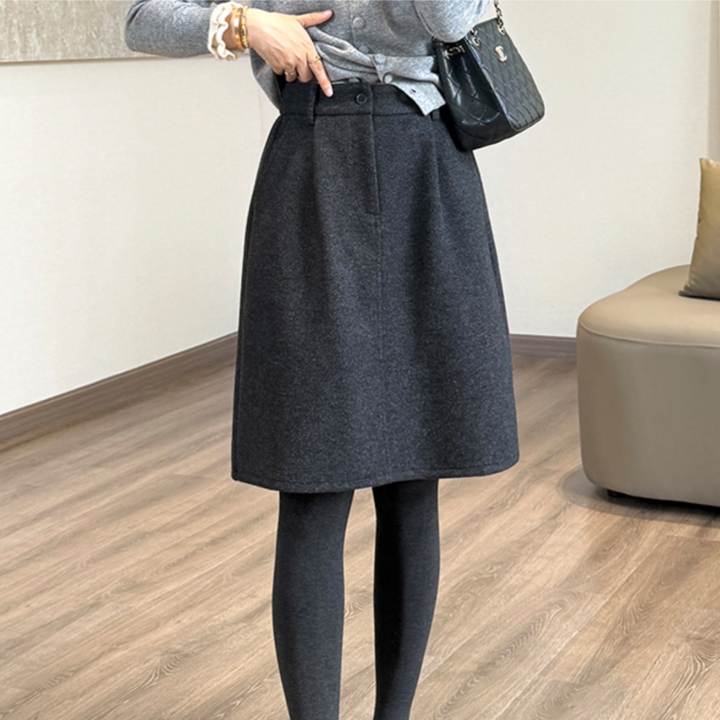 简约高腰毛呢半身裙秋冬A字中裙韩系显瘦藏肉极简风miu系灰色短裙