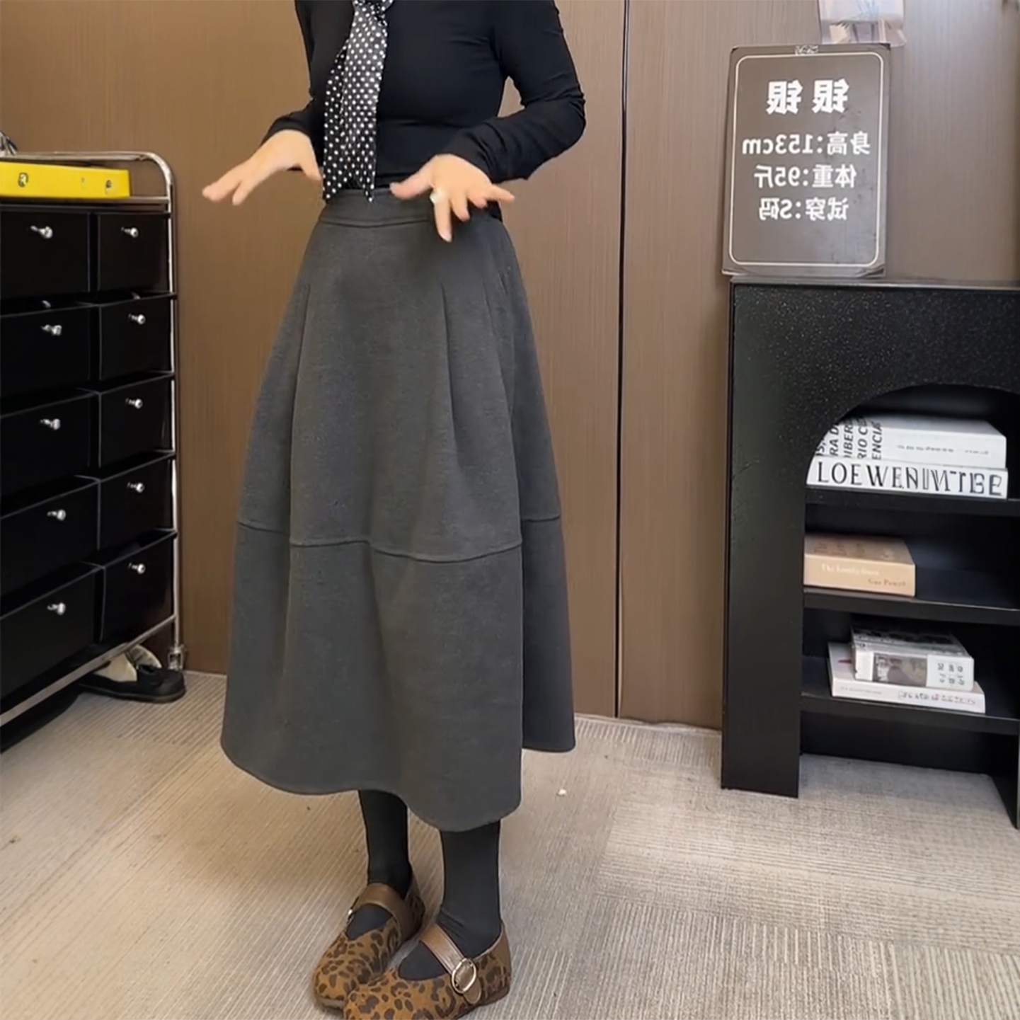 大码毛呢半身裙女生2025新款裙子