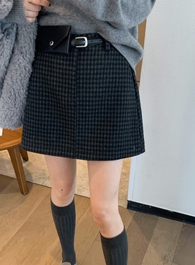 梨形身材格子毛呢半身裙女秋冬大码胖mm小个子高腰格纹a字裙短裙