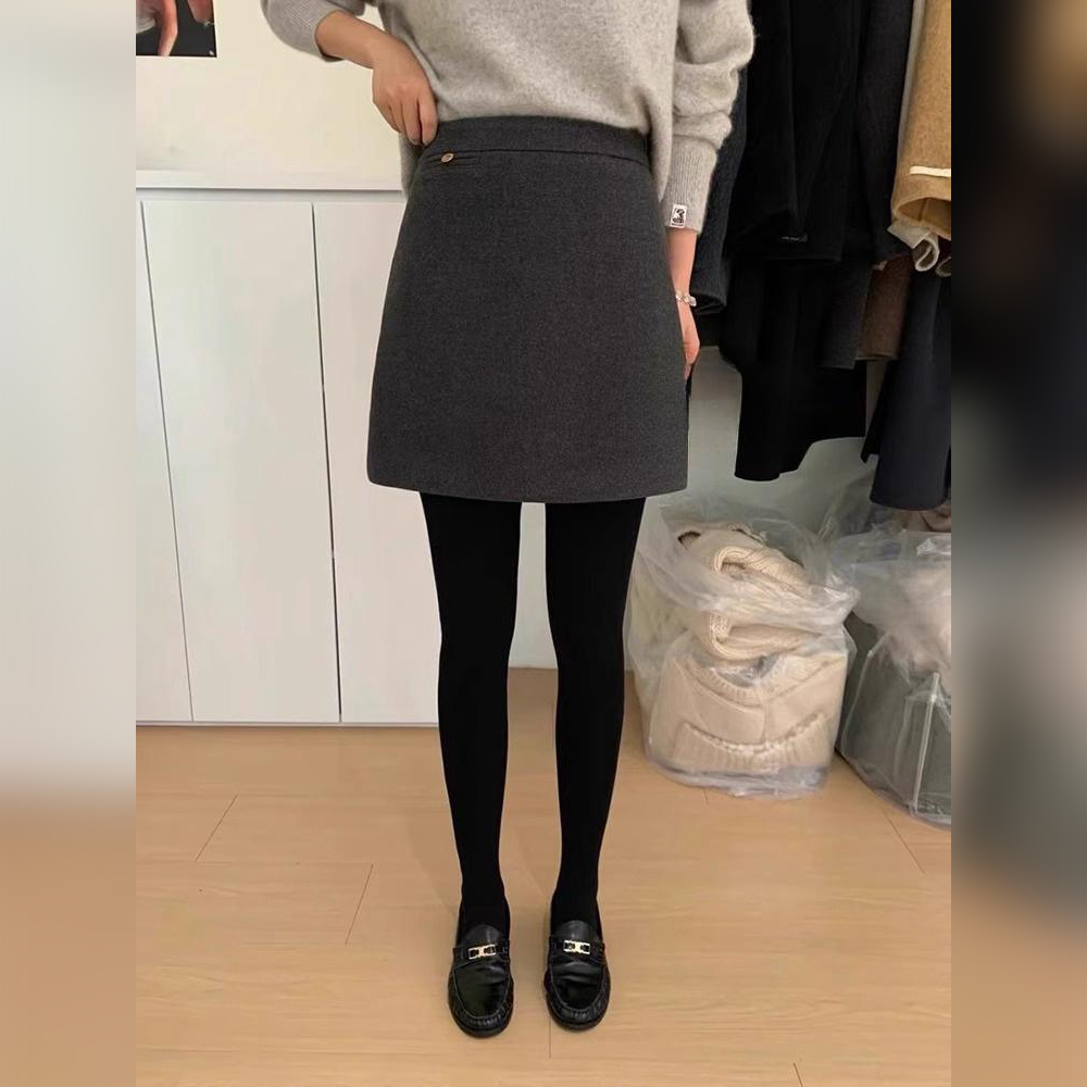 2025秋冬新款时尚高级感高腰短裙