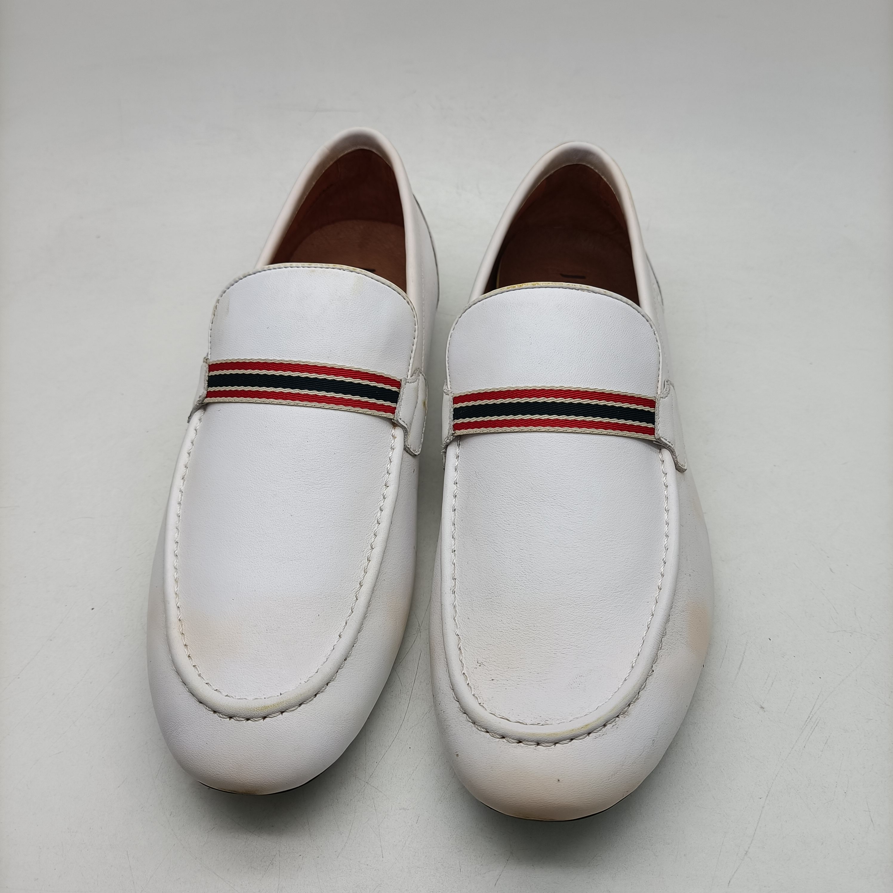 瑕疵男鞋鞋面微脏微黄工作穿不错白色款头层牛皮春秋开车休闲皮鞋