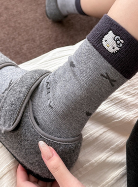 刺绣kitty猫咪羊毛袜子女冬季灰色加厚保暖中筒袜可爱卡通堆堆袜