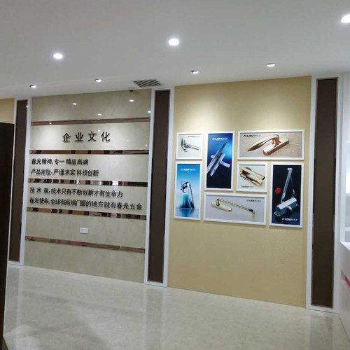 五金工具店器材店展示装修修理店简约装修店铺设计