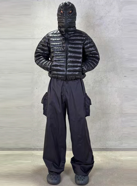 DINGYUNZHANG 25FW 轻便面罩排骨羽绒服