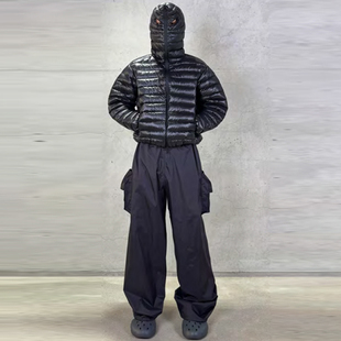 DINGYUNZHANG 25FW 轻便面罩排骨羽绒服