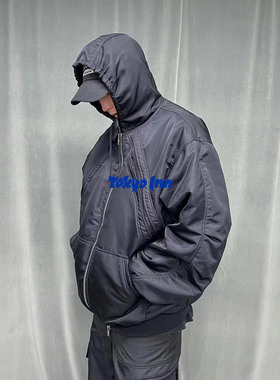 折扣 Far archive bomber 尼龙廓形结构拉链重磅厚款连帽夹克棉服