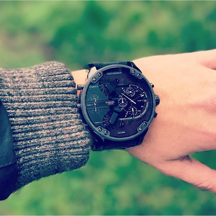 Diesel/µÏÈüÊÖ±íÄÐ ÍøºìÕýÆ·Å·ÃÀ³±Á÷ºÚÉ«´ó±íÅ̳±ÄÐÊÖ±íDZ7396