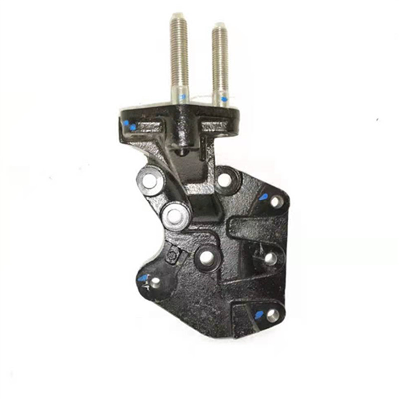 适用于众泰大迈X7 T700T600 2.0T三菱正时张紧轮支架发动机右支架