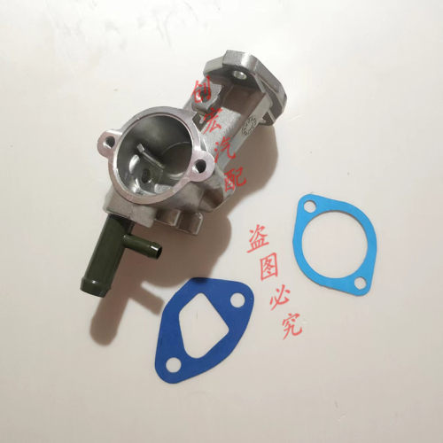 三菱猎豹V31CS6奇兵黑金刚节温器下座4G64发动机上水管接头铁接管
