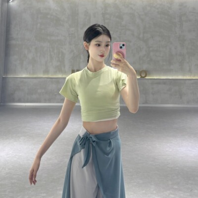 现代舞短袖上衣古典舞练功服夏季中国舞服女修身时尚瑜伽舞蹈衣服