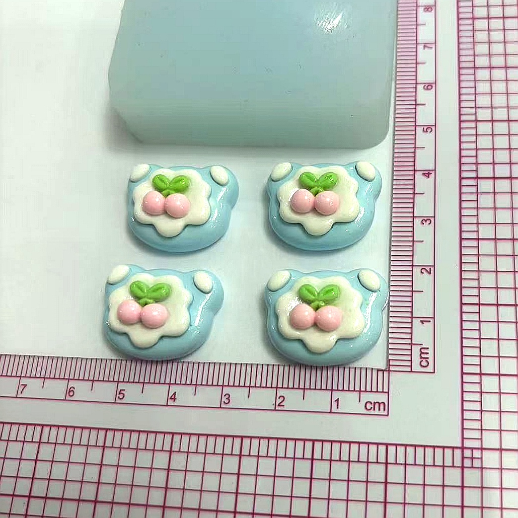 A184小熊奶油樱桃面包mini迷你滴胶食品级耐高温diy手工硅胶模具