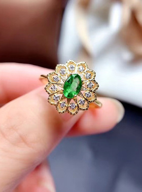 高端珠宝女士时尚气质辘珠边镂空仿真祖母绿碧玺镀18K黄金色戒指