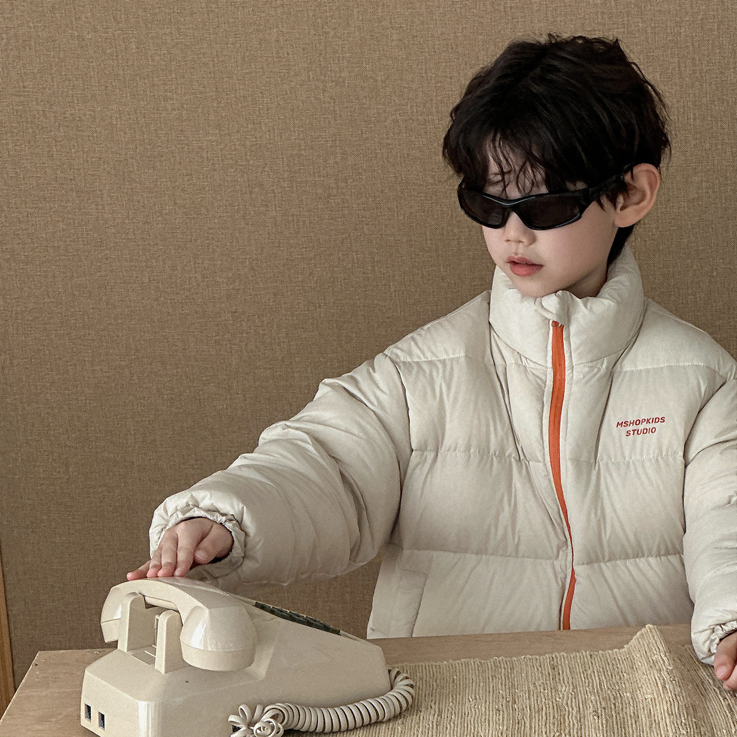 男童羽绒服儿童深秋韩版2025新款立领童装白鸭绒纯色保暖休闲短款