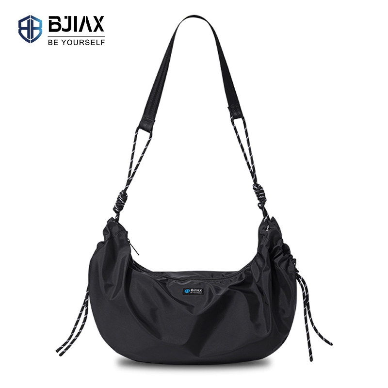 饺子包高级感男士斜挎运动包新款百搭潮男生休闲包大容量单肩包包,箱包皮具/热销女包/男包,男士包袋,淘宝优惠券,粉丝福利购,淘宝优惠卷