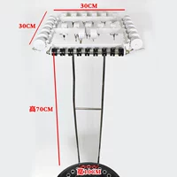Расстояние между отверстиями 10 см, коробка из 25 белых проводов.