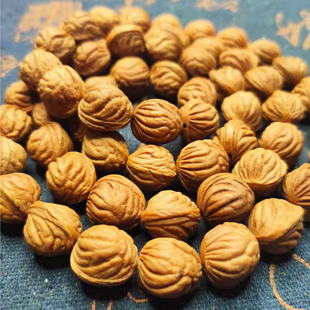 精修龙纹山桃核桃胡野生原籽疙瘩龙金鱼肚龙纹桃核密脑纹手串手持