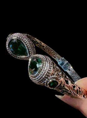 织纹雕金祖母绿泪滴宝石手镯 Vintage 镀18K金 彩虹蝴蝶锆石耳环