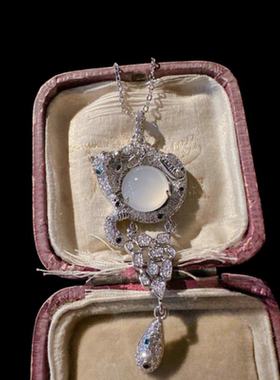 荔枝冻白玉髓猎豹宝石项链 水灵水灵 镀18K金 祖母绿蜂巢锆石手镯