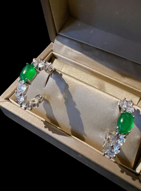 珠宝巴西绿玉髓玛瑙宝石弧形耳圈 新中式 绿玉髓蛋形锆石耳环耳饰