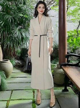新款职业连衣裙女士时尚气质长袖V领西装裙上班通勤职业装工作服
