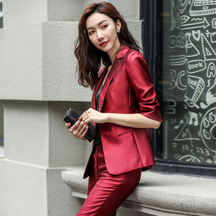 ol红色商务西装 气质女神范正装 酒店前台工作服 女时尚 2026职业套装