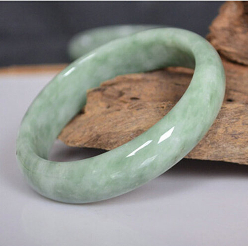 天然a货贵州翡翠翠绿玉石英岩手镯浅绿飘花女款玉镯子