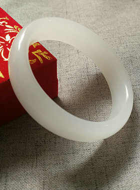 羊脂级a货阿富汗女友可出玉镯子