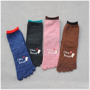 外贸出口日本松口五指袜女纯棉中筒卷边刺绣全棉睡眠短袜分趾袜子