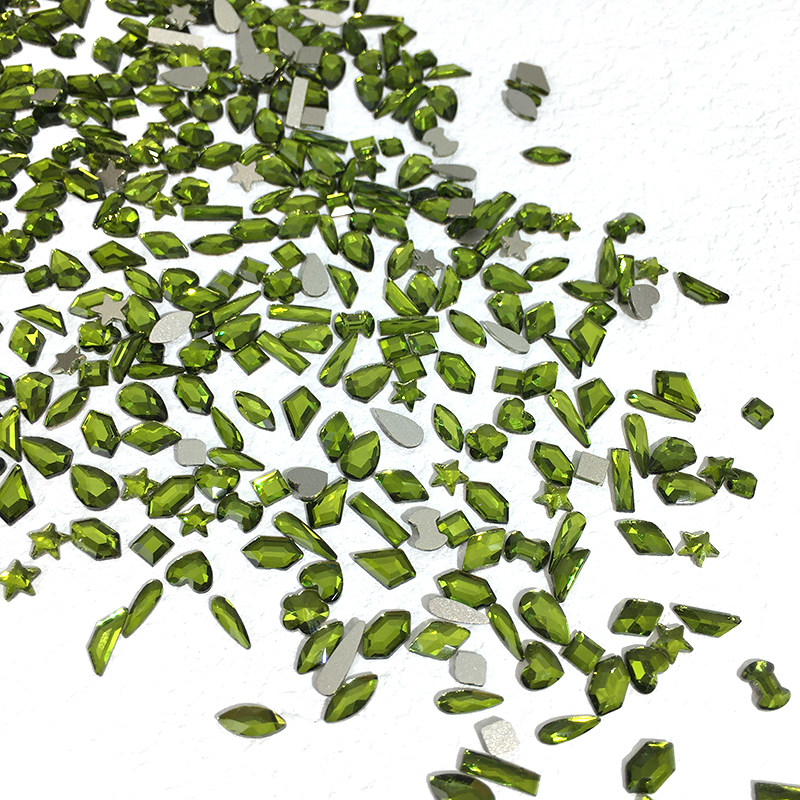 平底异形美甲贴片军绿色橄榄绿网红爆款2件包邮30颗指尖饰品混装