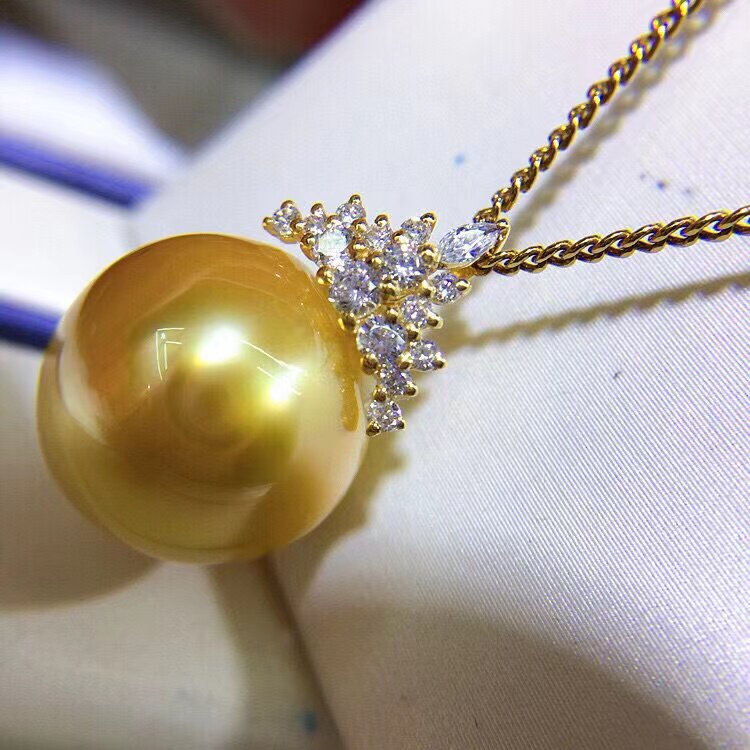 18K金冰雪女王范 澳洲南洋金珠吊坠 金色海水珍珠吊坠