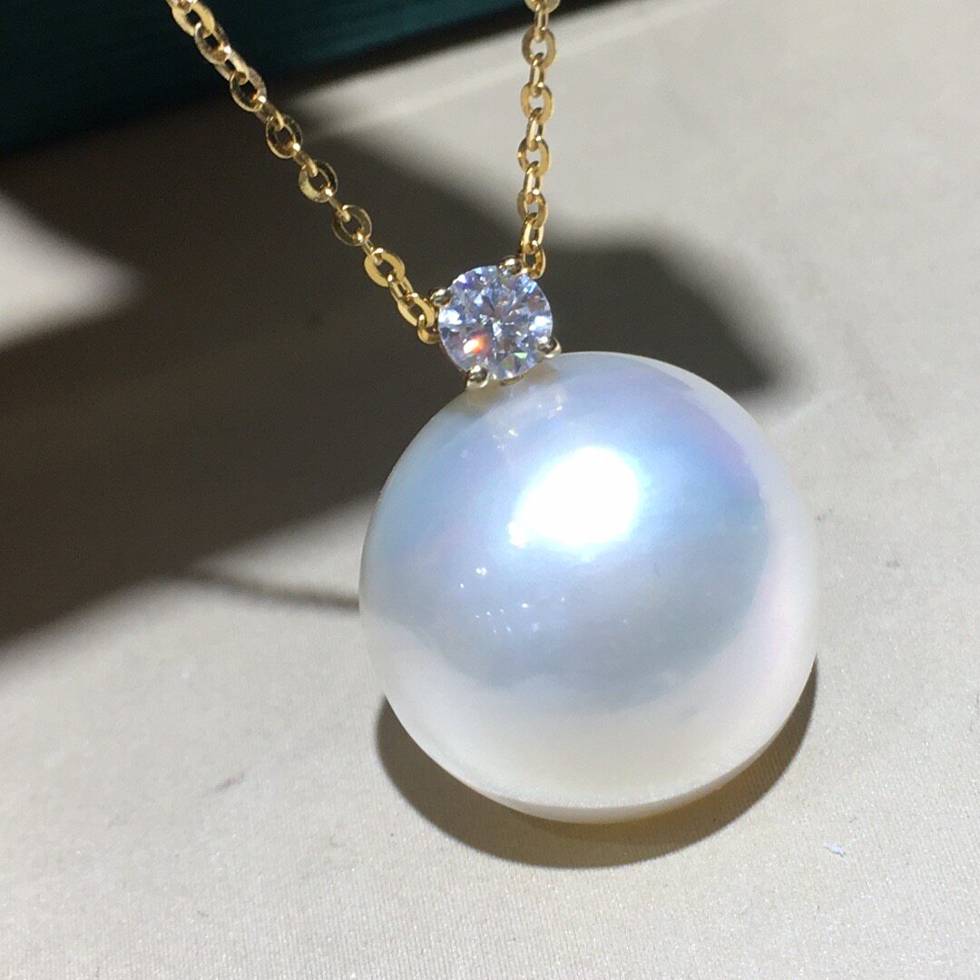 特价秒 16-17mm天然海水马贝珍珠吊坠 18K王妃款