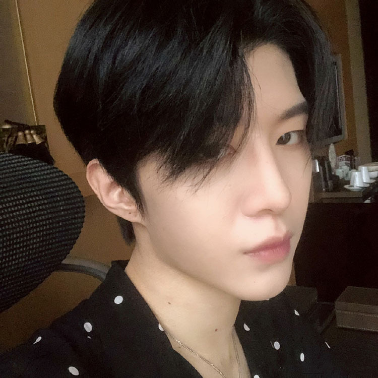 真发男韩版帅气中偏分男士假发短发蓬松自然逼真人发丝中性补发块|msdalam kategori Penjagaan rambut/rambut palsu, rambut palsu, rambut palsu seluruh - dari Buy2taobao.com untuk memberikan perkhidmatan ejen Taobao profesional membeli