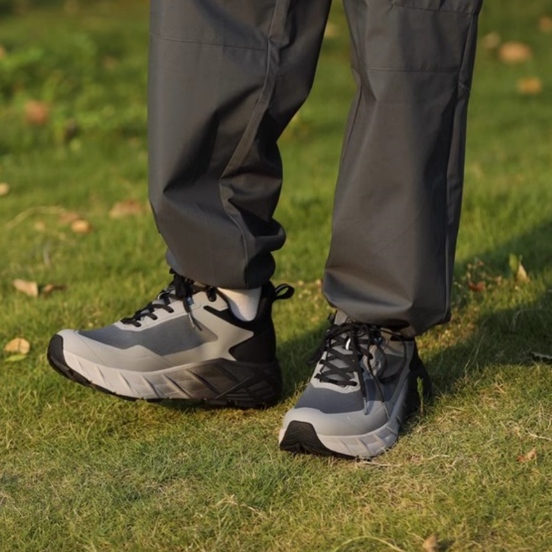 接团购】探路者鞋男鞋2024秋新款户外登山轻量防水徒步鞋女