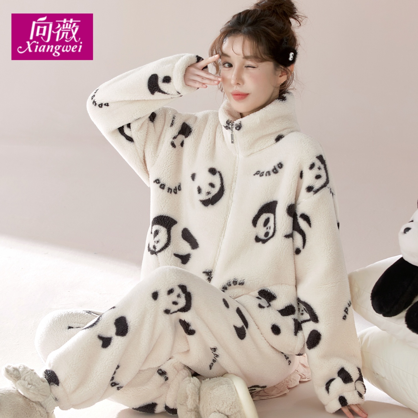 秋冬新款女可爱卡通暖绒保暖雪花绒家居服可外穿加厚法兰绒睡衣冬