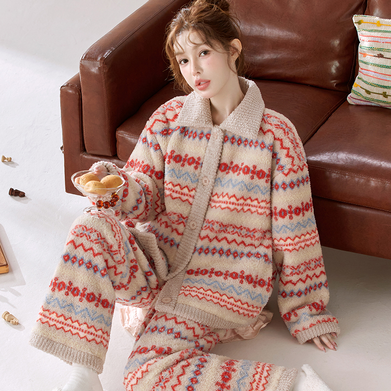 秋冬天可外穿费尔岛系列家居服套装女士甜美法兰绒睡衣套装学生